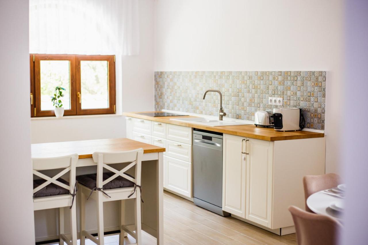 Rya Residence Nagyvárad Kültér fotó
