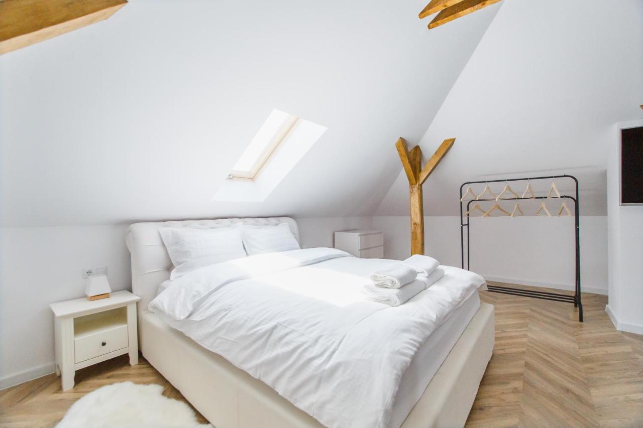 Rya Residence Nagyvárad Kültér fotó