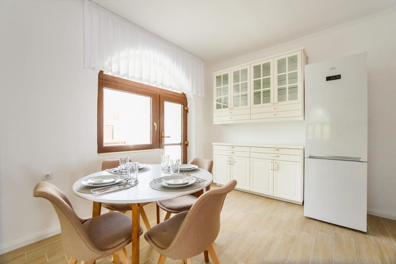 Rya Residence Nagyvárad Kültér fotó